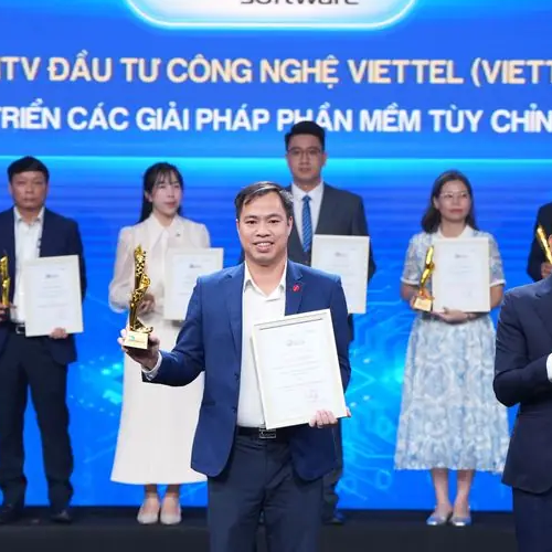 Viettel Software nhận giải thưởng Chuyển đổi số Việt Nam 2025